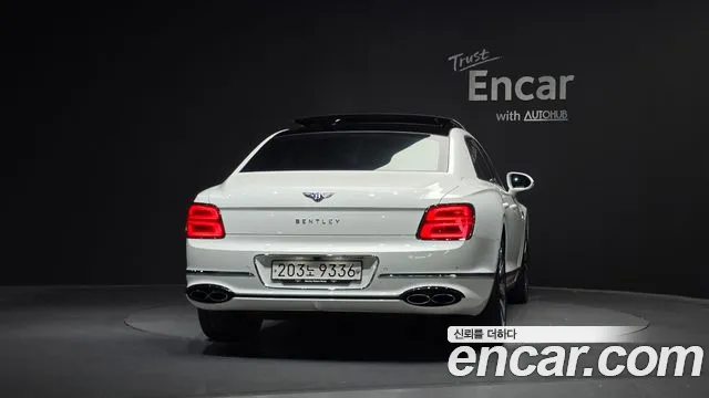 Bentley Flying Spur 2022 thumb 4