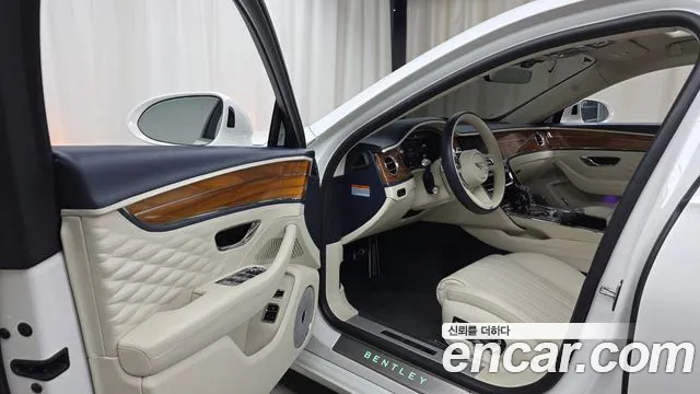 Bentley Flying Spur 2022 thumb 10