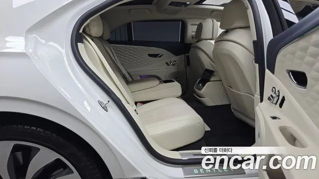 Bentley Flying Spur 2022 thumb 11