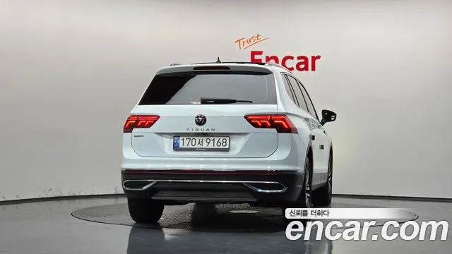 Volkswagen Tiguan 2022 thumb 4