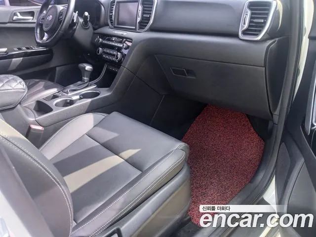 Kia Sportage 2017 thumb 8