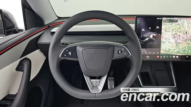Tesla Model Y 2025 thumb 12