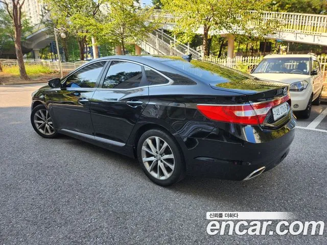 Hyundai Grandeur 2015 thumb 6