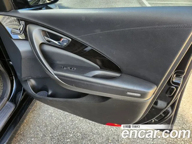 Hyundai Grandeur 2015 thumb 8