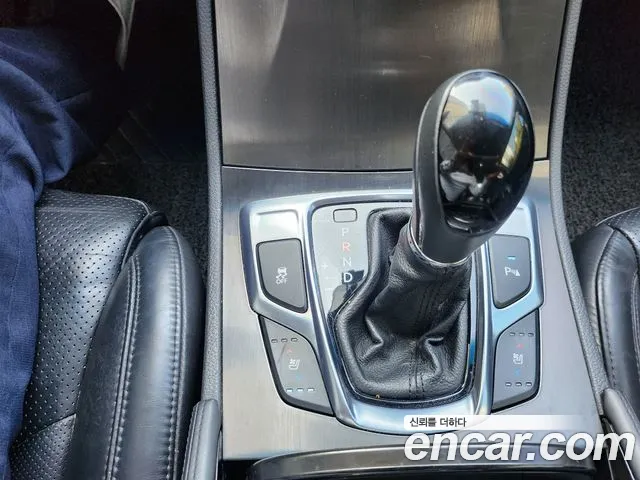 Hyundai Grandeur 2015 thumb 11