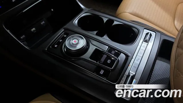 Kia Carnival 2021 thumb 9