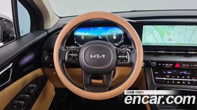 Kia Carnival 2021 thumb 12