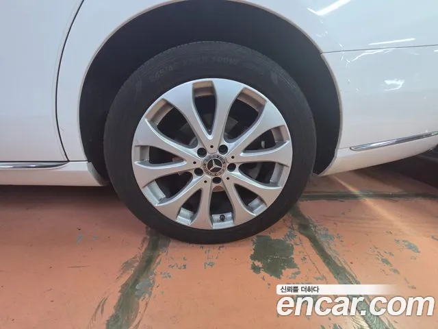Mercedes-Benz E-Класс 2019 thumb 5