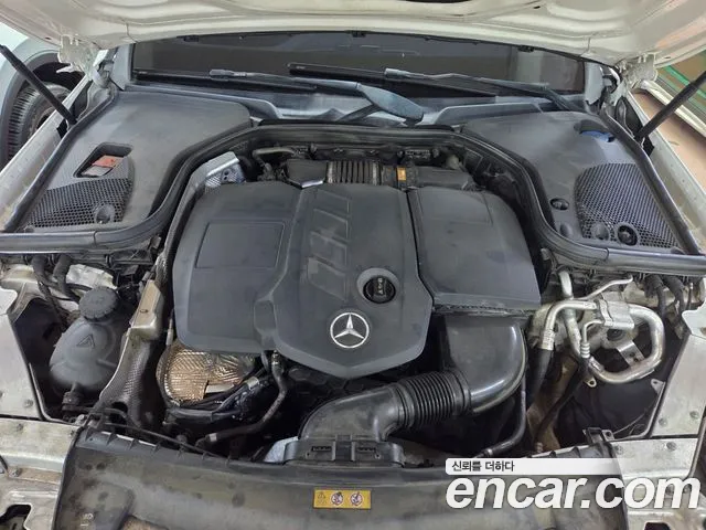 Mercedes-Benz E-Класс 2019 thumb 6