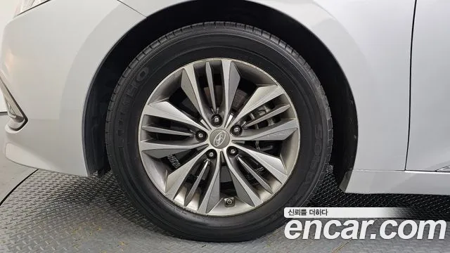 Hyundai Grandeur 2014 thumb 5