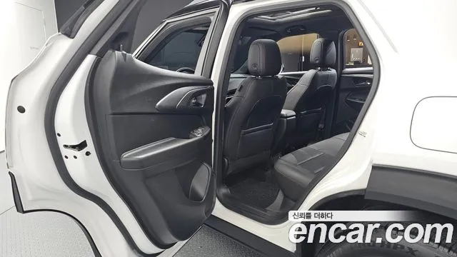 ChevroletGMDaewoo TrailBlazer 2020 thumb 12