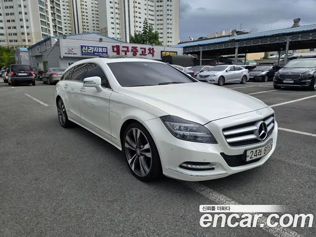 Mercedes-Benz CLS-Class 2013 thumb 3