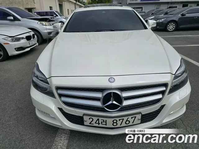 Mercedes-Benz CLS-Class 2013 thumb 12