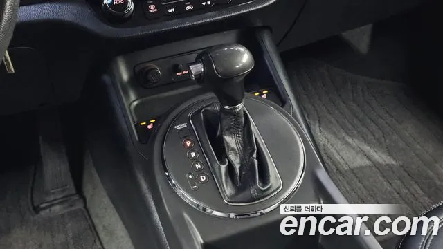 Kia Sportage 2012 thumb 9