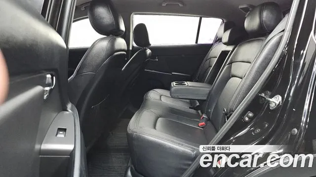 Kia Sportage 2012 thumb 11