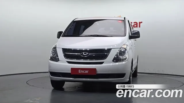 Hyundai Starex 2015 thumb 3