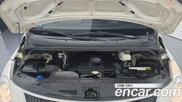 Hyundai Starex 2015 thumb 6