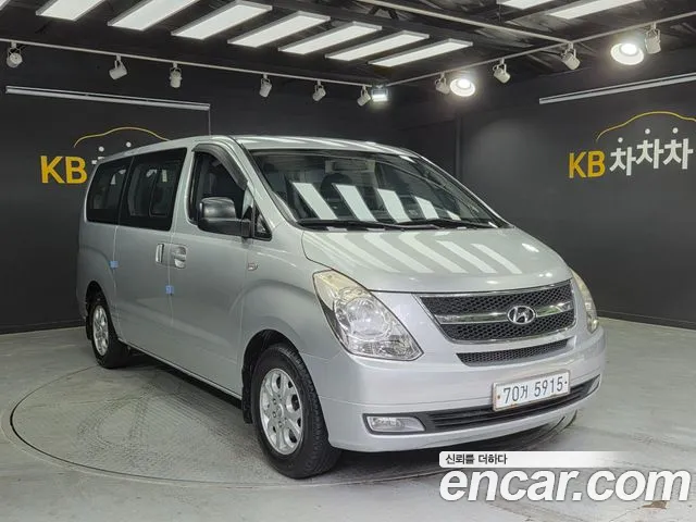 Hyundai Starex 2009 thumb 2