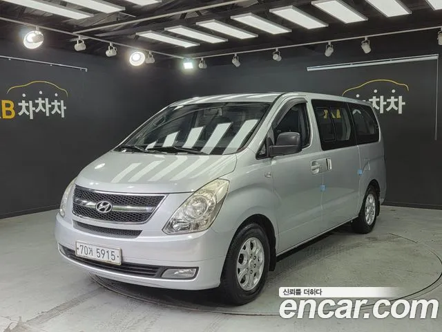 Hyundai Starex 2009 thumb 3