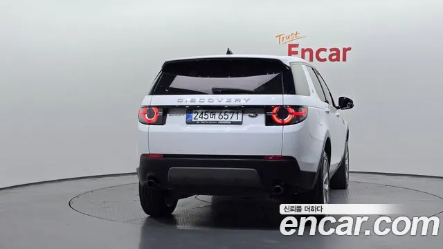 Land Rover Discovery Sport 2016 thumb 4