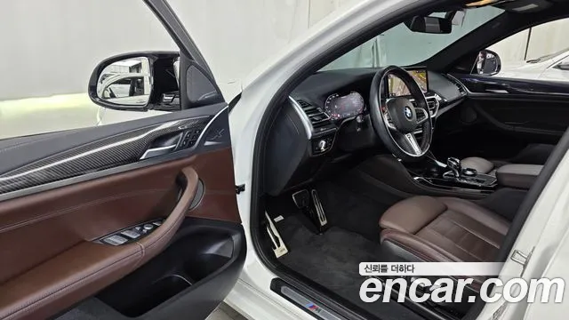BMW X4 2023 thumb 10