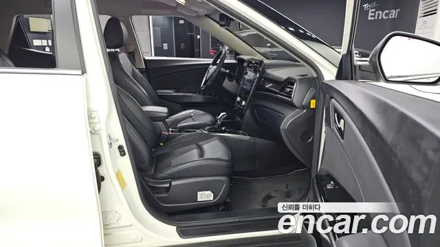 KG_Mobility_Ssangyong TIBOLI 2020 thumb 11