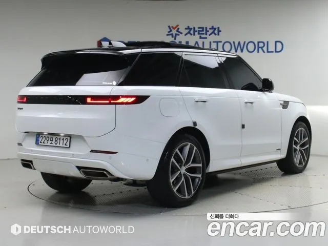 Land Rover Range Rover Sport 2025 thumb 2
