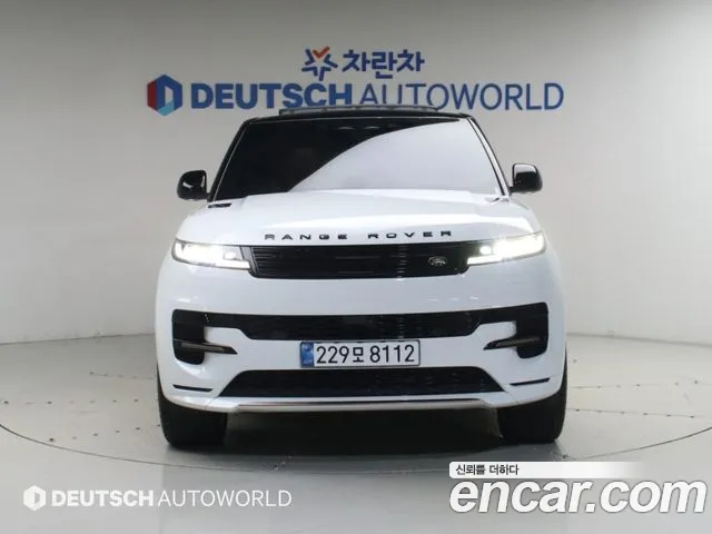 Land Rover Range Rover Sport 2025 thumb 3