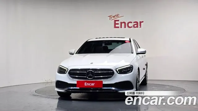 Mercedes-Benz E-Класс 2020 thumb 3