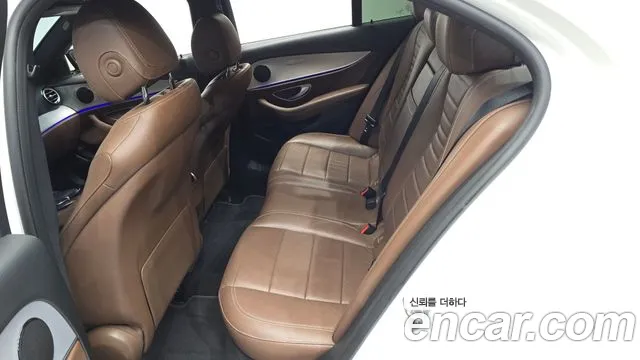 Mercedes-Benz E-Класс 2020 thumb 11