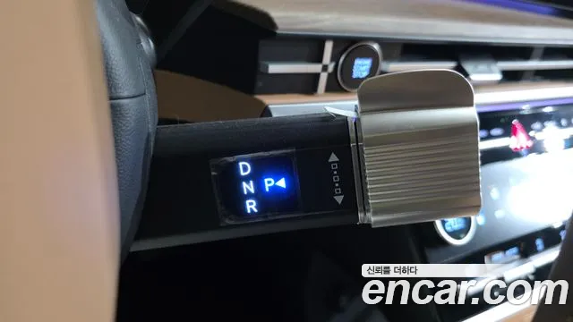 Hyundai Santa Fe 2025 thumb 9