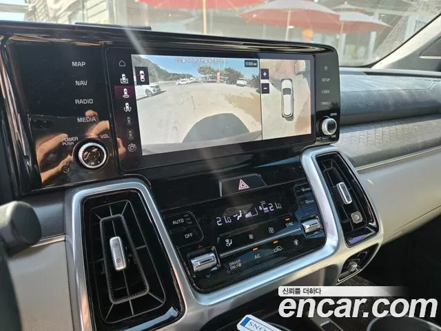 Kia Sorento 2021 thumb 8
