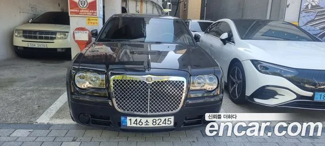 Chrysler 300C 2007 thumb 7