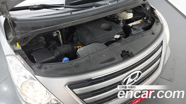 Hyundai Starex 2016 thumb 6