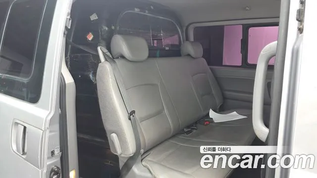 Hyundai Starex 2016 thumb 12