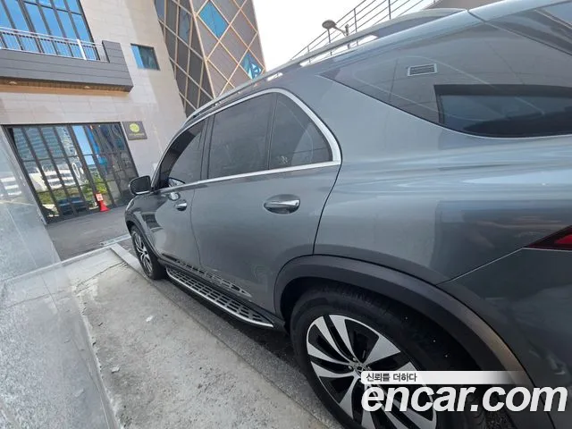 Mercedes-Benz GLE 2025 thumb 4