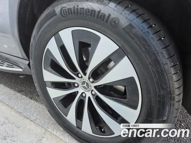 Mercedes-Benz GLE 2025 thumb 8