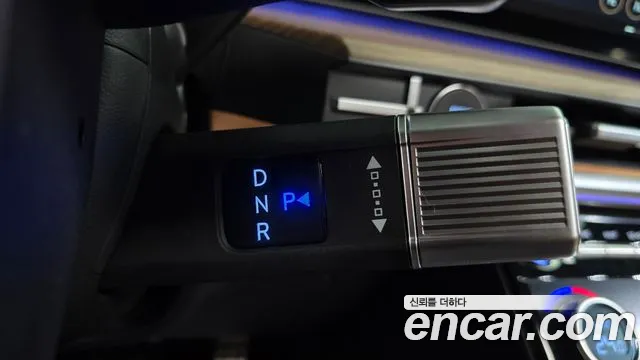 Hyundai Santa Fe 2025 thumb 8