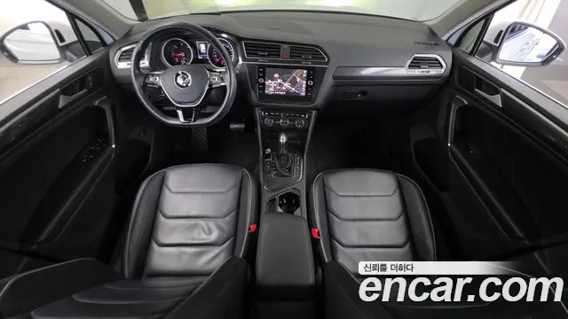 Volkswagen Tiguan 2018 thumb 7