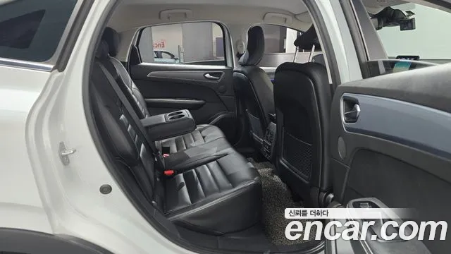 Renault-KoreaSamsung Arkana 2021 thumb 11