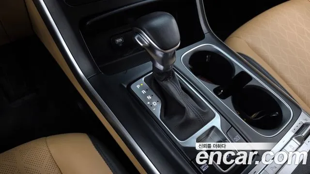 Kia Carnival 2021 thumb 9