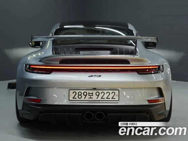 Porsche 911 2022 thumb 5