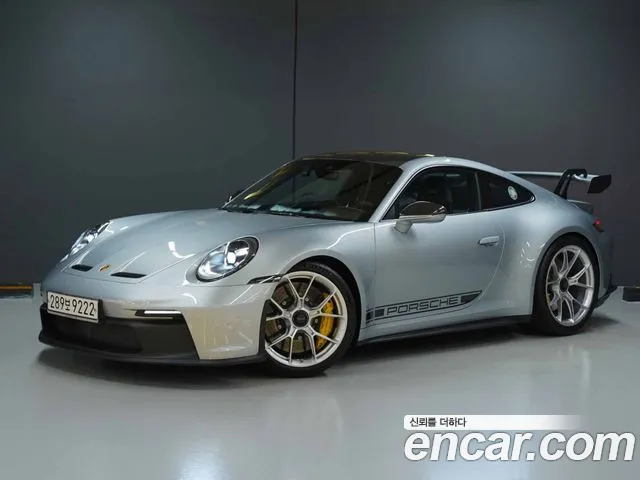 Porsche 911 2022 thumb 11