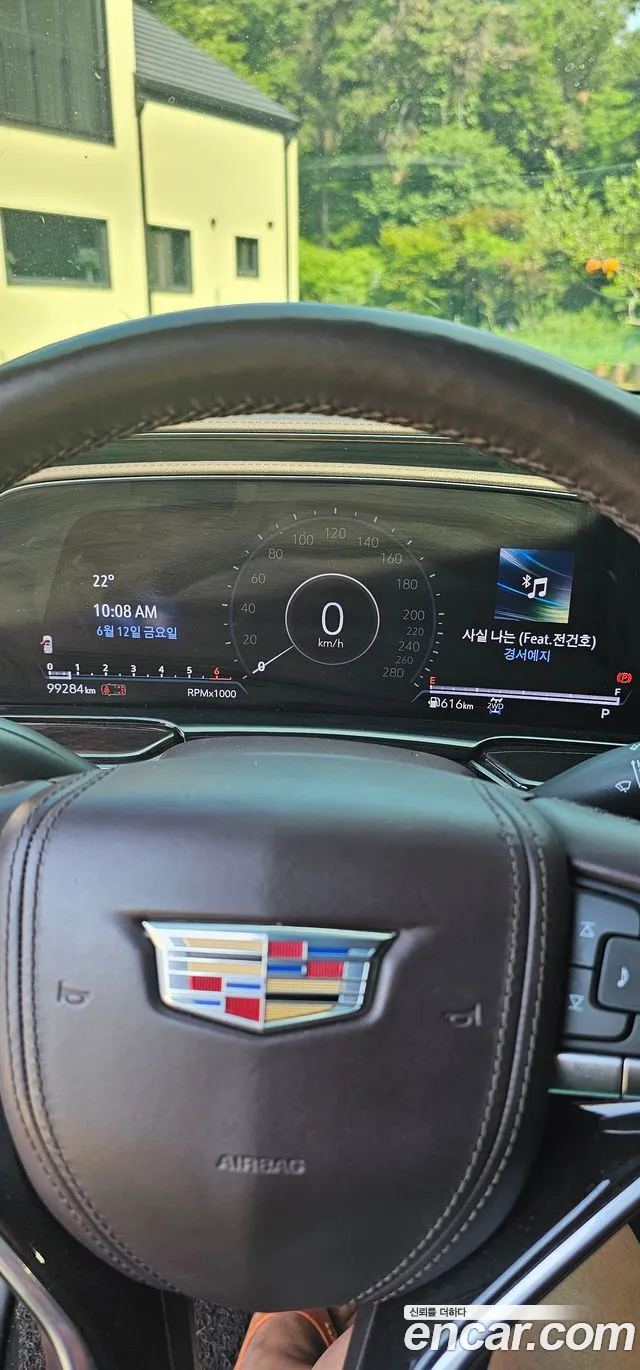 Cadillac Escalade 2022 thumb 9