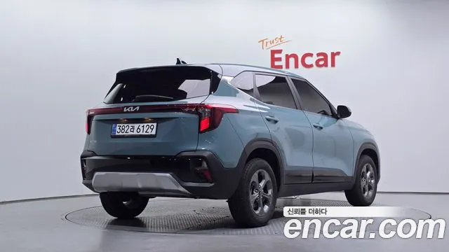 Kia Seltos 2025 thumb 2