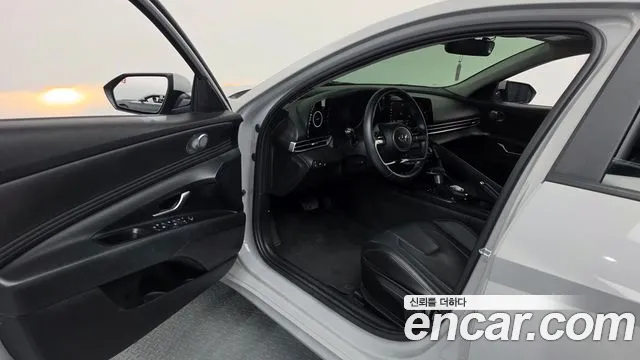 Hyundai Avante 2020 thumb 10