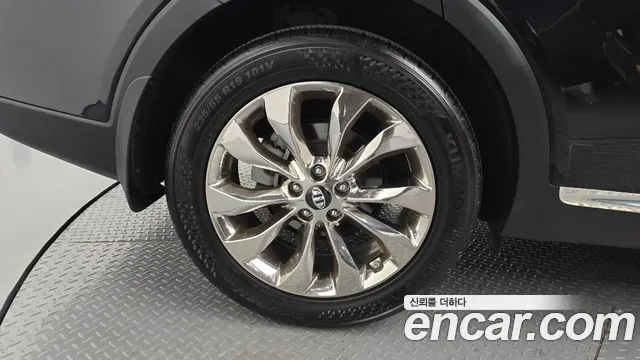 Kia Sorento 2018 thumb 4