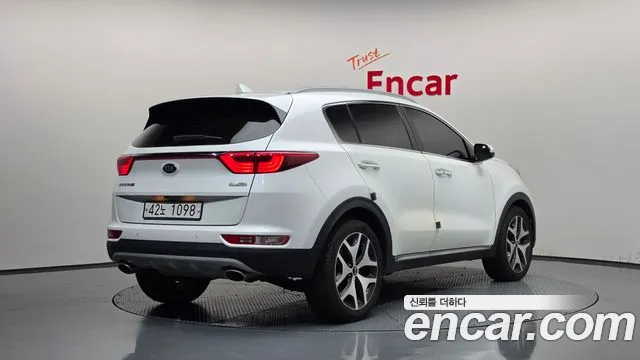 Kia Sportage 2018 thumb 2
