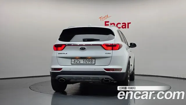 Kia Sportage 2018 thumb 4