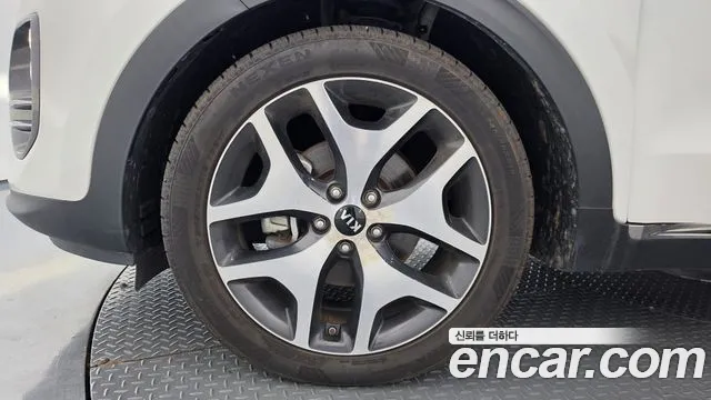 Kia Sportage 2018 thumb 5